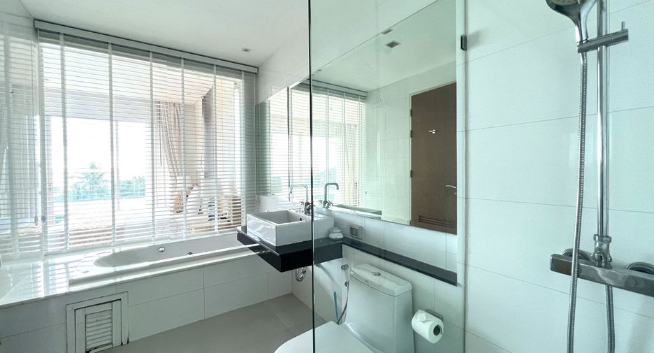 For sale 2 bed condo in Mueang Krabi, Krabi