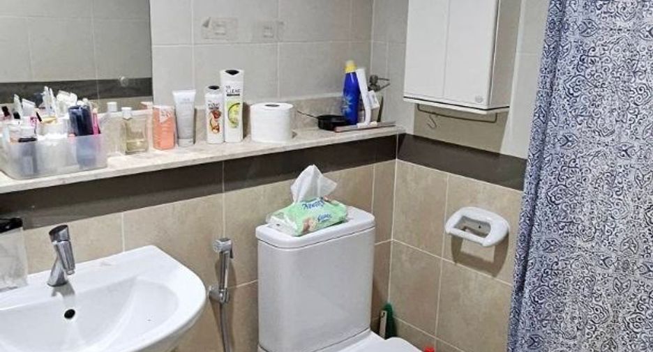 For sale 3 Beds townhouse in Lam Luk Ka, Pathum Thani