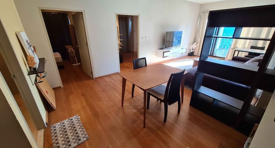 For rent and for sale 2 bedrooms condo in Khlong Toei, Bangkok
