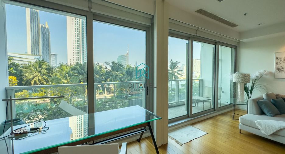 For rent 2 bedrooms condo in Sathon, Bangkok