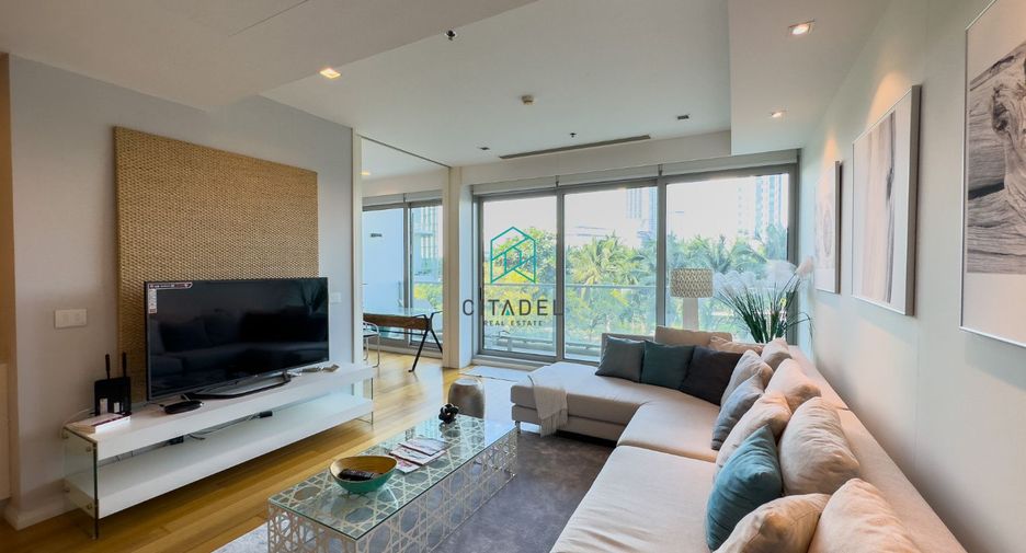 For rent 2 bedrooms condo in Sathon, Bangkok