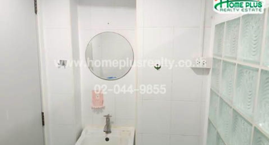 For sale 5 bedrooms retail Space in Hua Hin, Prachuap Khiri Khan