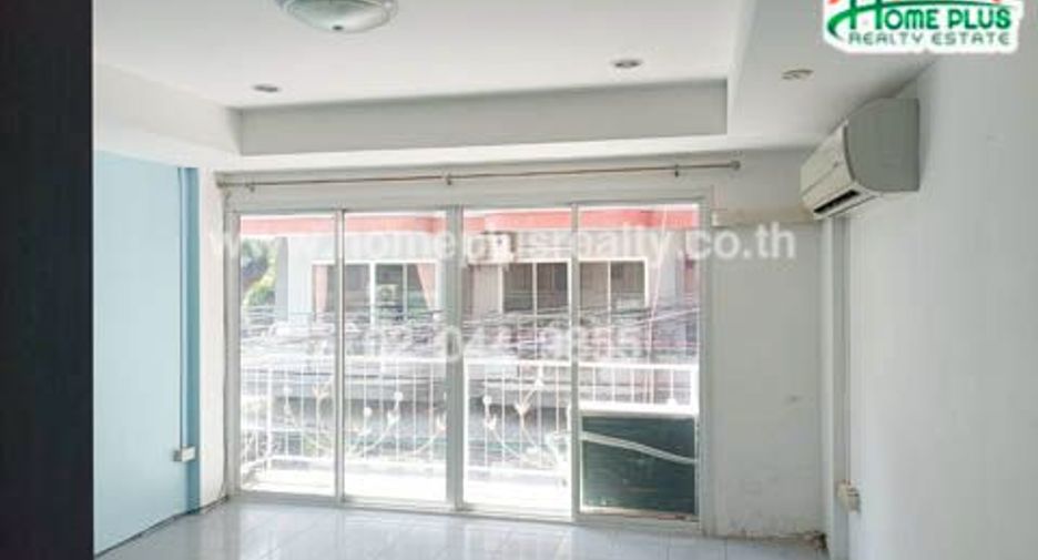 For sale 5 bed retail Space in Hua Hin, Prachuap Khiri Khan