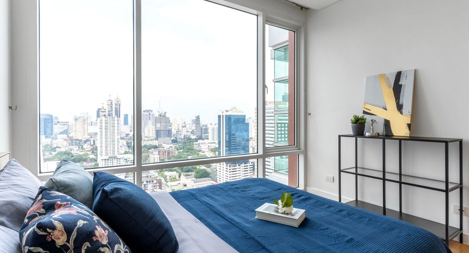 For rent 2 bedrooms house in Khlong Toei, Bangkok