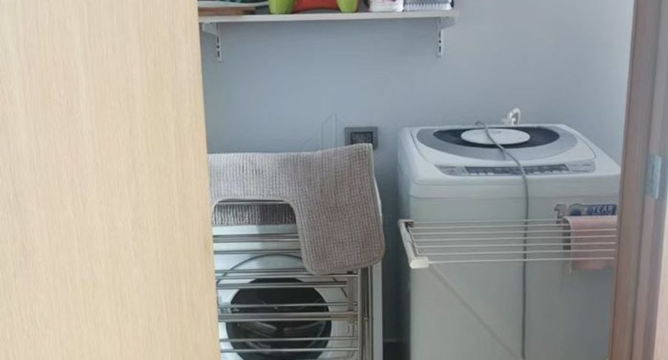 For sale 1 bed condo in Khlong Toei, Bangkok