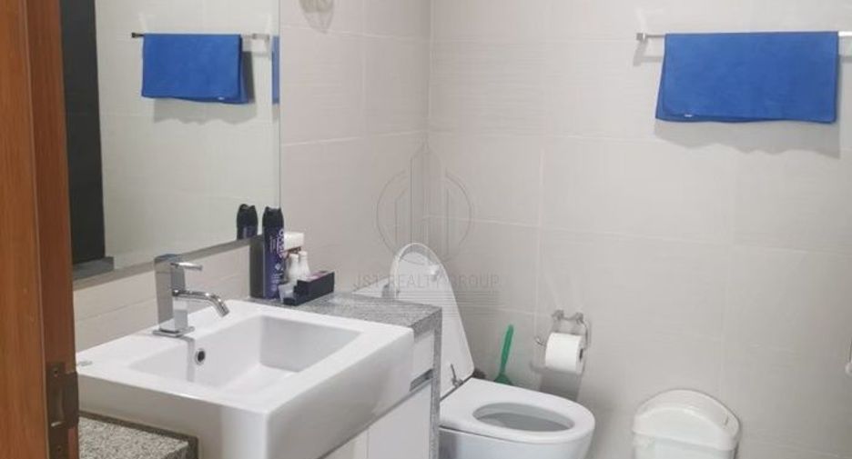 For sale 1 bed condo in Khlong Toei, Bangkok