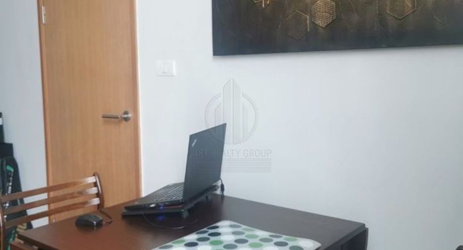 For sale 1 bed condo in Khlong Toei, Bangkok