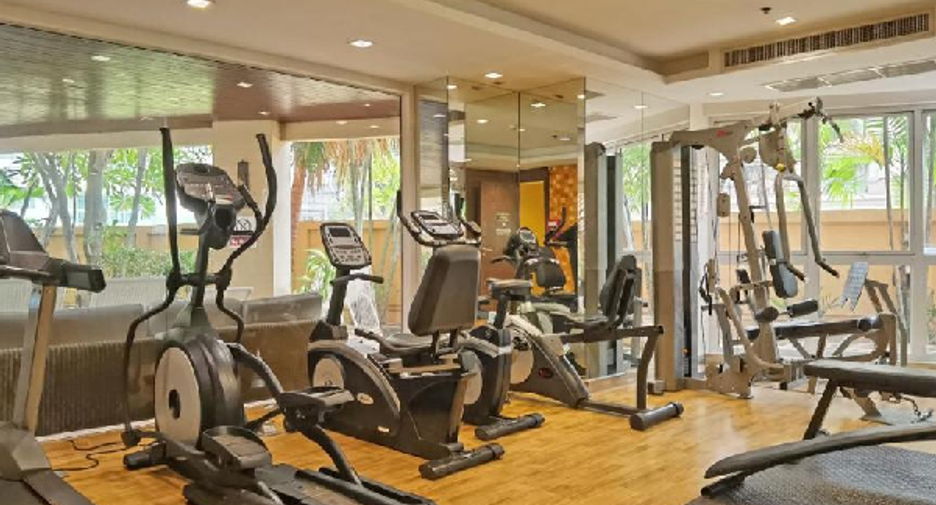 For sale 77 bed hotel in Bang Lamung, Chonburi