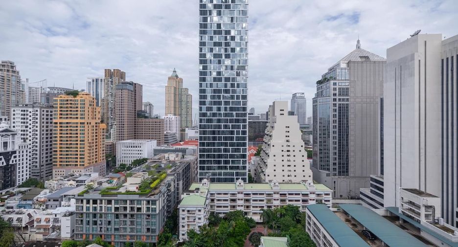 For rent 1 bed condo in Pathum Wan, Bangkok