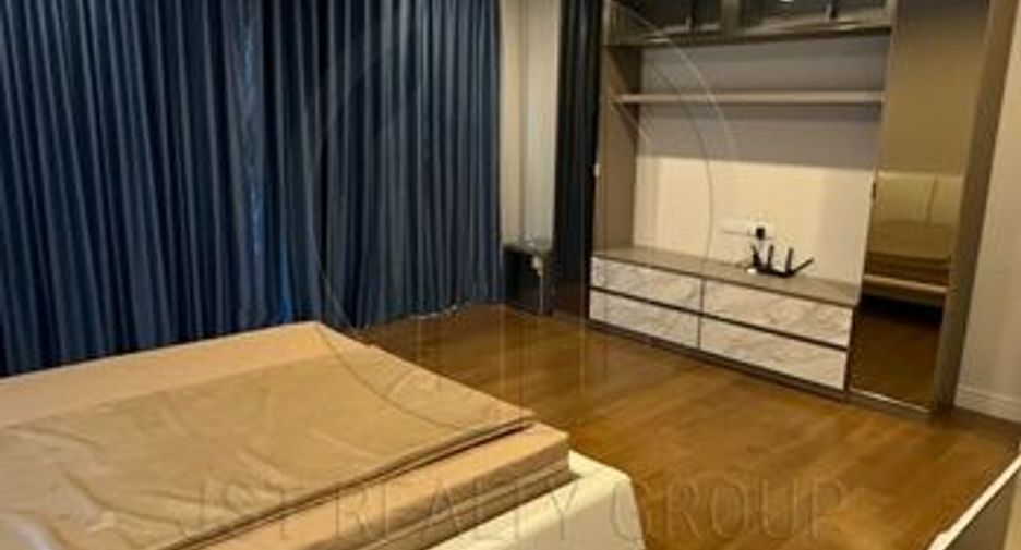 Casa en alquiler de 4 habitaciones en Prawet, Bangkok