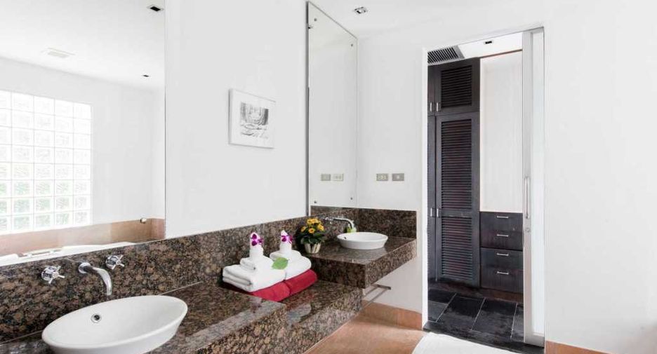 Villa en alquiler y en venta de 4 habitaciones en Kathu, Phuket
