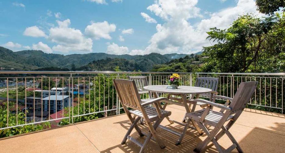 Villa en alquiler y en venta de 4 habitaciones en Kathu, Phuket