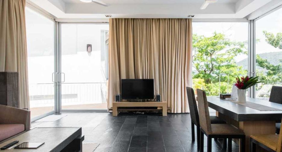 Villa en alquiler y en venta de 4 habitaciones en Kathu, Phuket