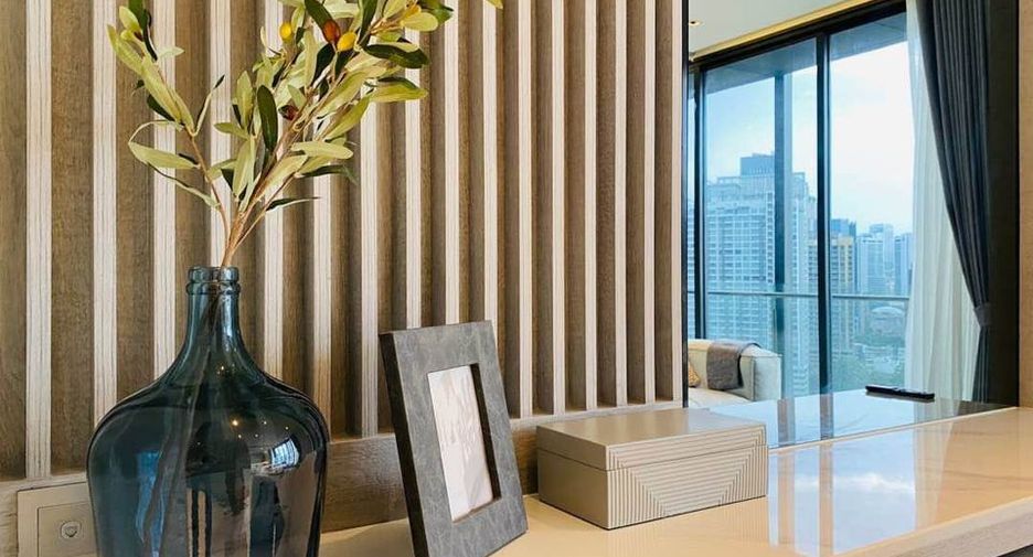 For rent and for sale 1 bed condo in Khlong Toei, Bangkok