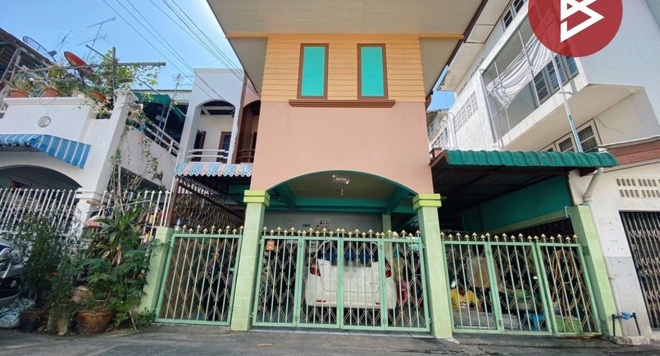 For sale 4 Beds townhouse in Ban Pong, Ratchaburi