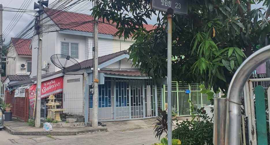 For sale 2 bedrooms townhouse in Thanyaburi, Pathum Thani