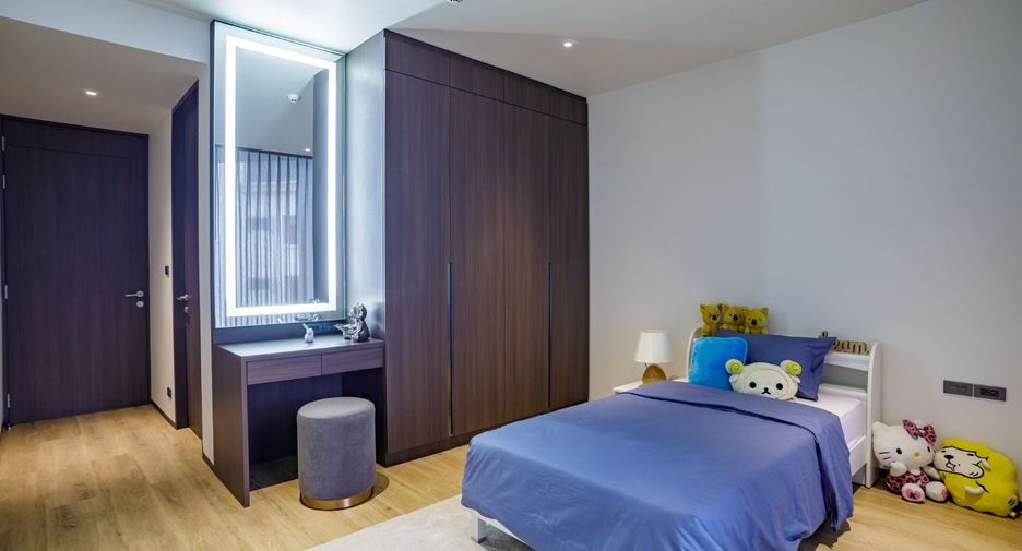 Wohnung zur Miete mit 3 Zimmer in Watthana, Bangkok