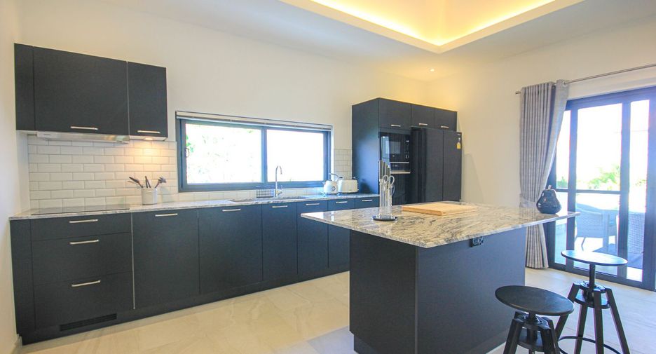 À vendre 3 chambres villa à Hua Hin, Prachuap Khiri Khan