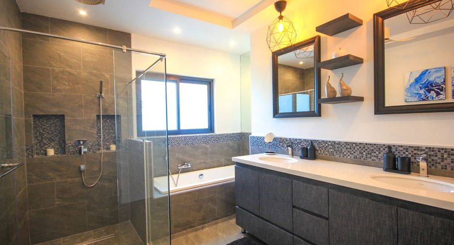 À vendre 3 chambres villa à Hua Hin, Prachuap Khiri Khan