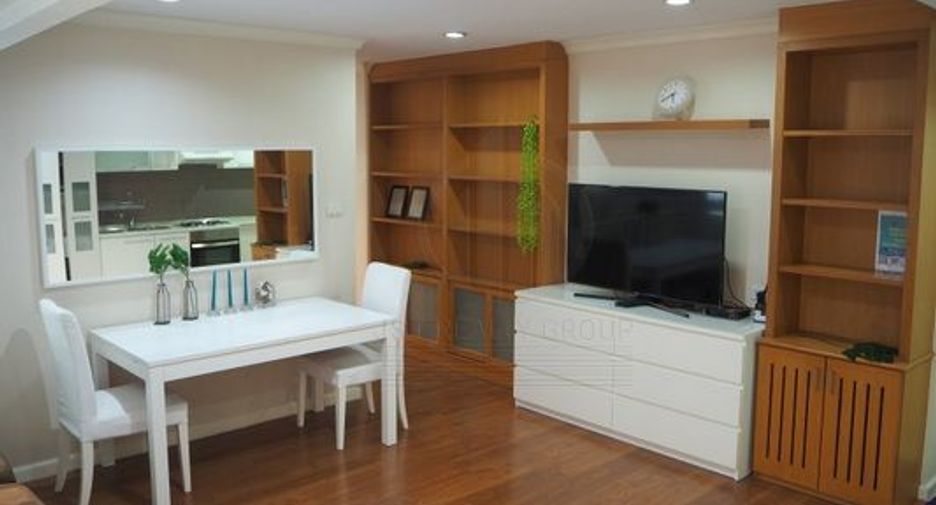 Wohnung zur Miete und zum Kauf mit 2 Zimmer in Watthana, Bangkok