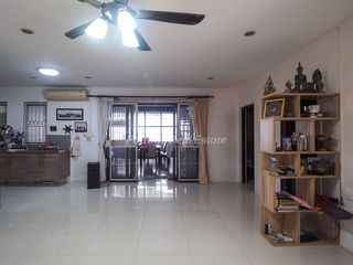 À vendre 2 chambres maison à Bang Lamung, Chonburi