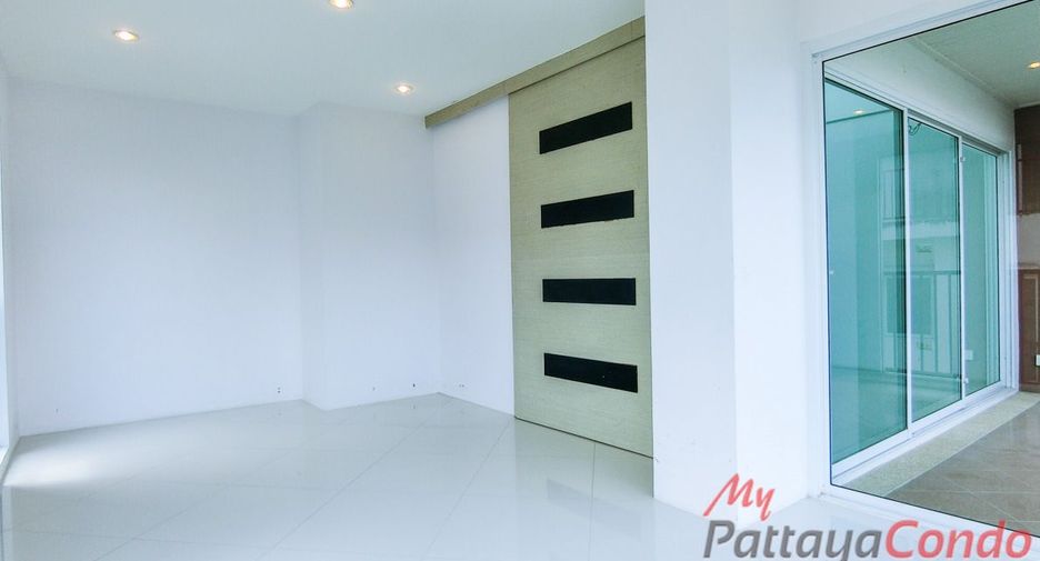 For sale 2 bedrooms condo in Bang Lamung, Chonburi