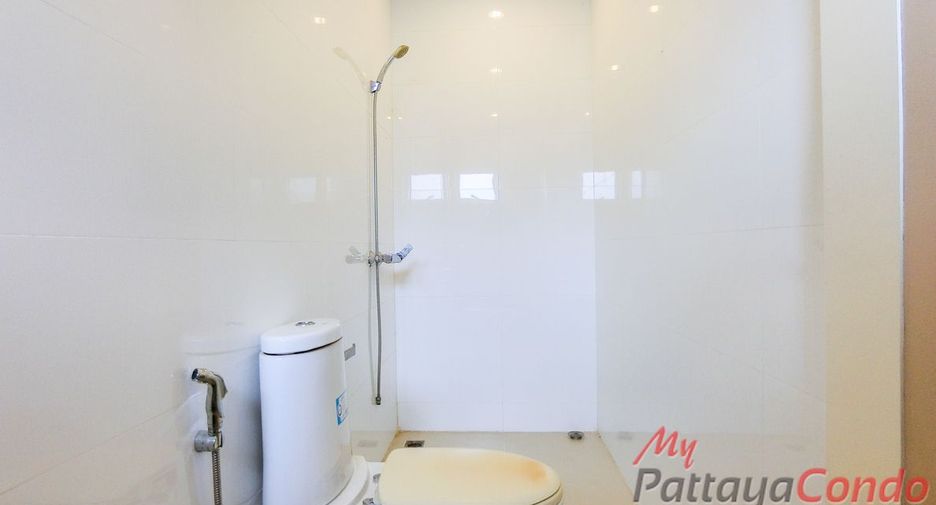 For sale 2 bedrooms condo in Bang Lamung, Chonburi