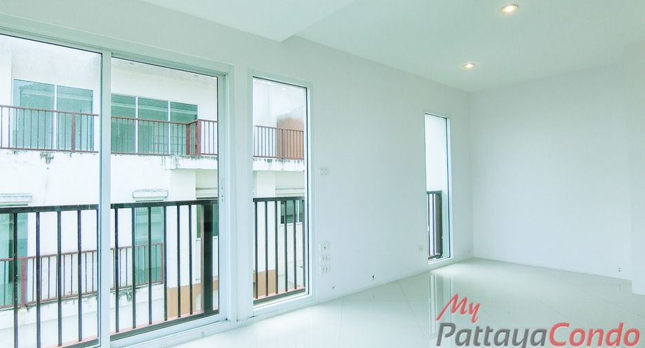 For sale 2 bedrooms condo in Bang Lamung, Chonburi