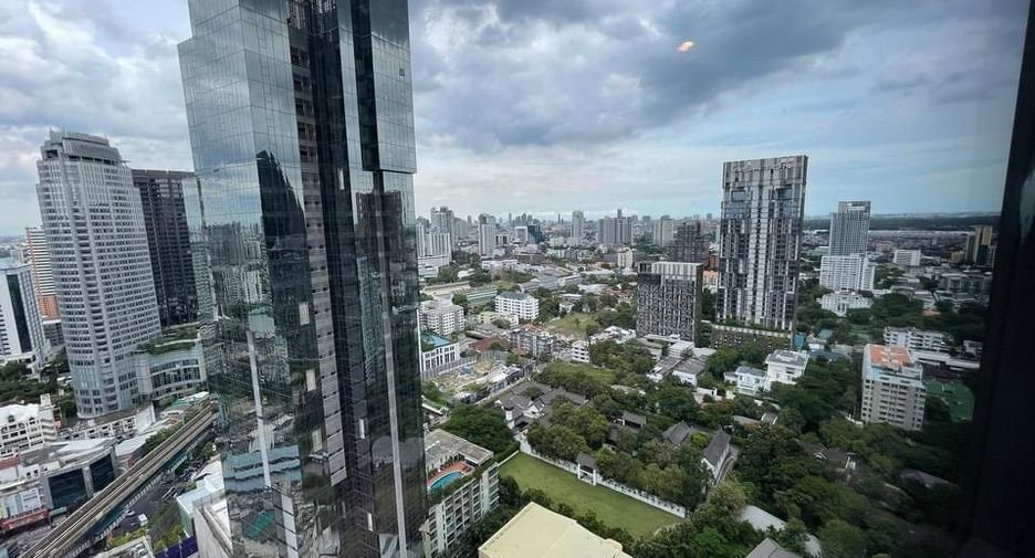 Wohnung zur Miete und zum Kauf mit 1 Zimmer in Khlong Toei, Bangkok