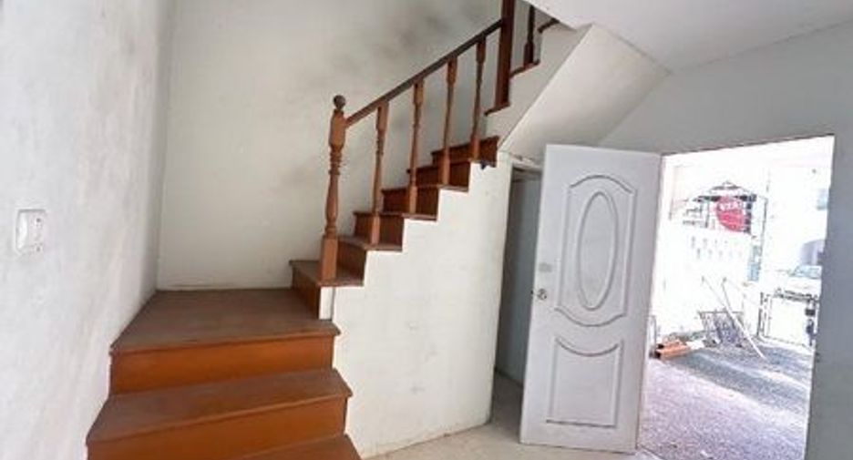 Reihenhaus zum Kauf mit 4 Zimmer in Bang Phli, Samut Prakan