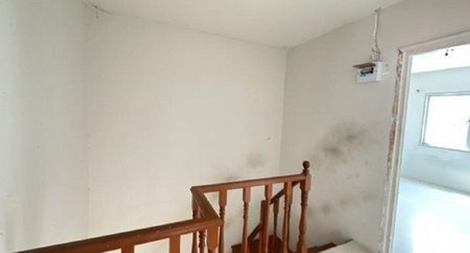 Reihenhaus zum Kauf mit 4 Zimmer in Bang Phli, Samut Prakan