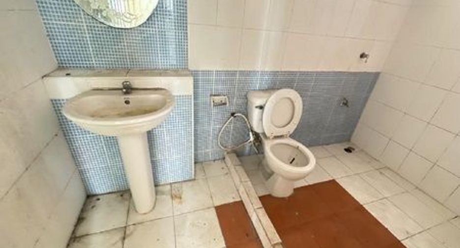 Reihenhaus zum Kauf mit 4 Zimmer in Bang Phli, Samut Prakan