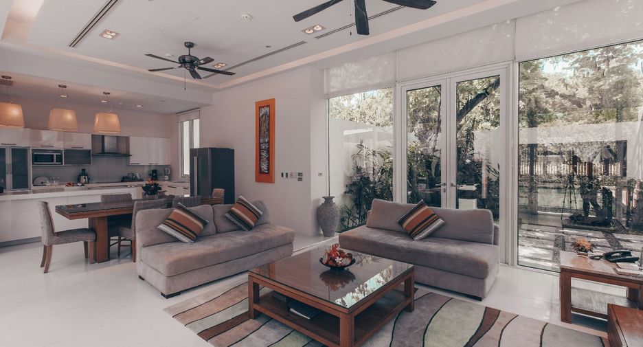 Villa en venta de 4 habitaciones en Thalang, Phuket