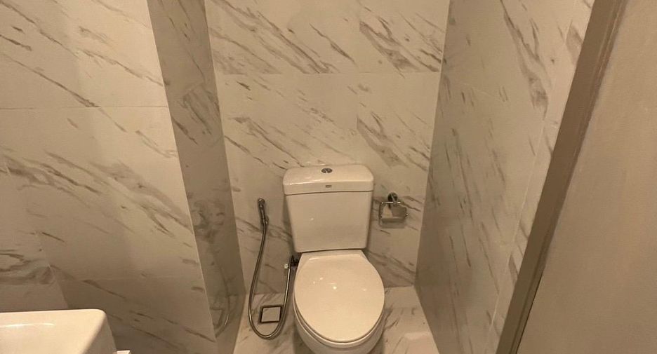 For rent and for sale 1 bed apartment in Bang Na, Bangkok