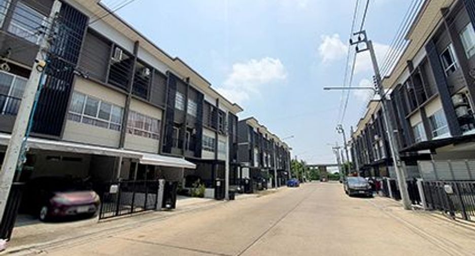 ขาย 3 ห้องนอน ทาวน์เฮ้าส์ ใน บางบัวทอง, นนทบุรี