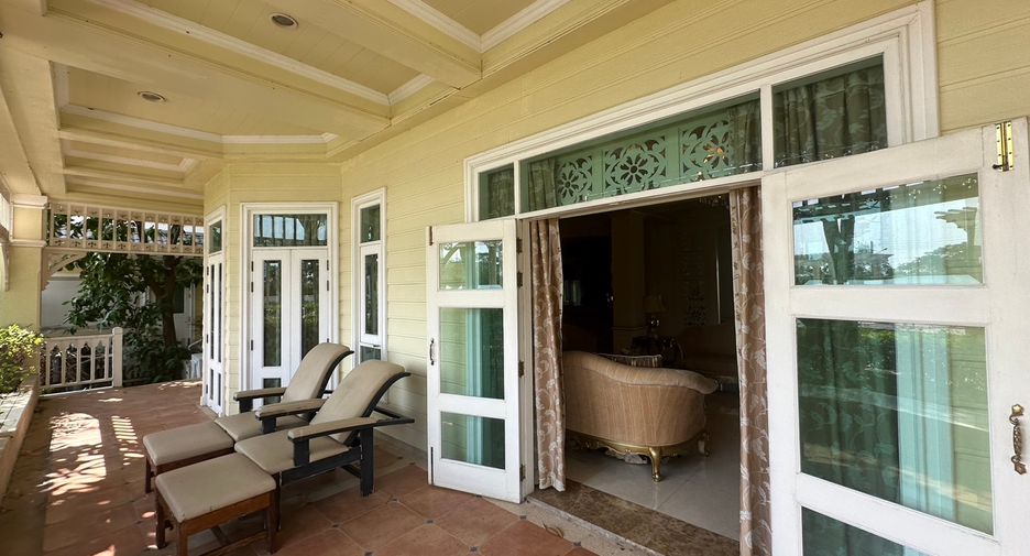 Haus zum Kauf mit 4 Zimmer in Cha Am, Phetchaburi