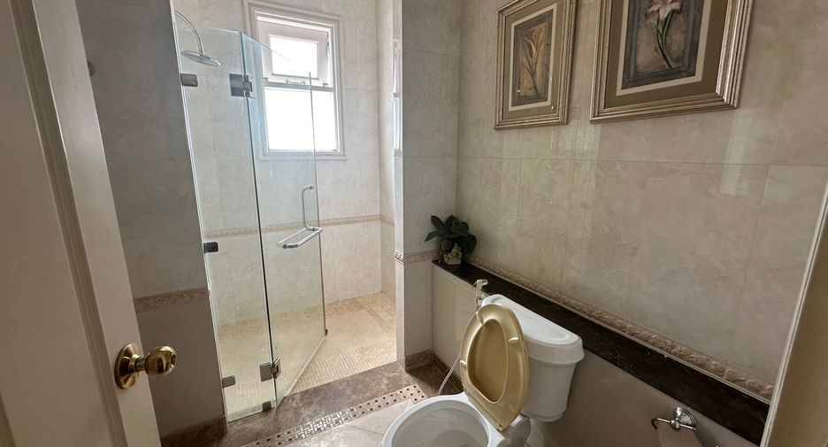 Haus zum Kauf mit 4 Zimmer in Cha Am, Phetchaburi