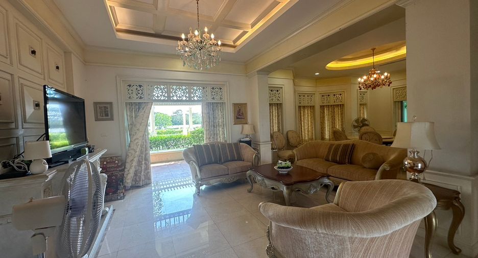 Haus zum Kauf mit 4 Zimmer in Cha Am, Phetchaburi
