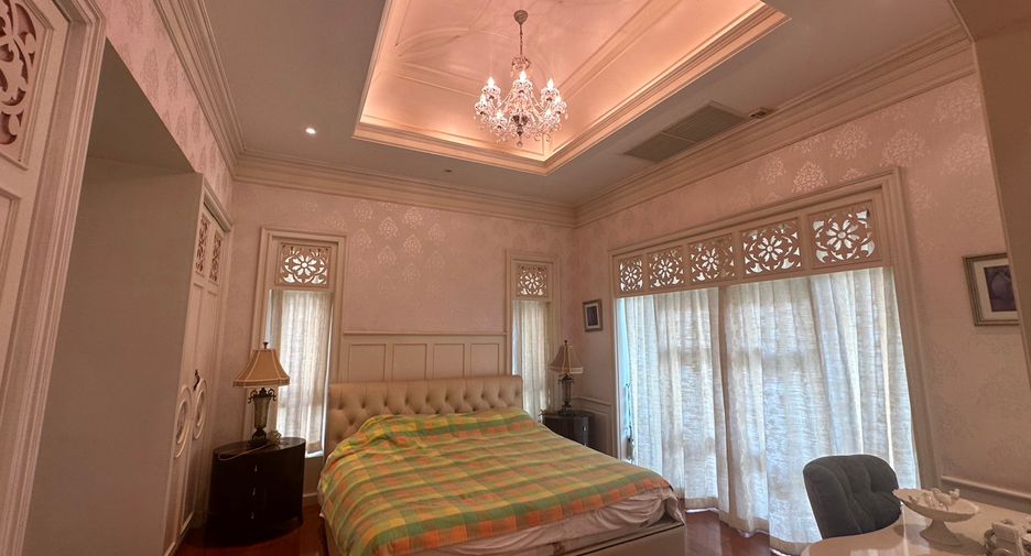 Haus zum Kauf mit 4 Zimmer in Cha Am, Phetchaburi