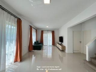 For rent そして for sale 3 Beds house in Bang Na, Bangkok