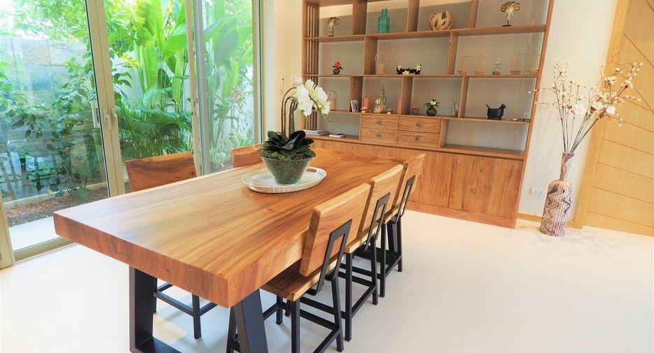 For rent and for sale 3 bedrooms villa in Thalang, Phuket