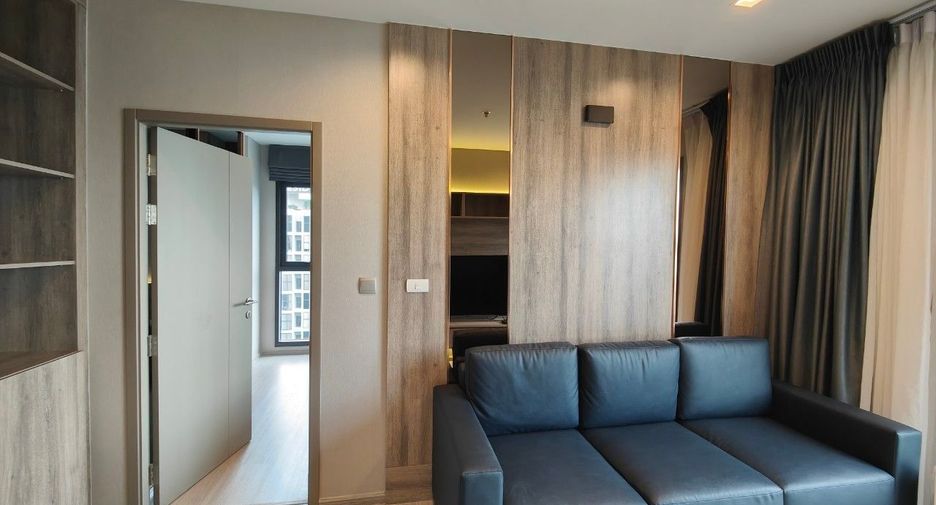 For sale 2 bed condo in Huai Khwang, Bangkok