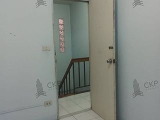 For sale 4 bed townhouse in Mueang Samut Sakhon, Samut Sakhon