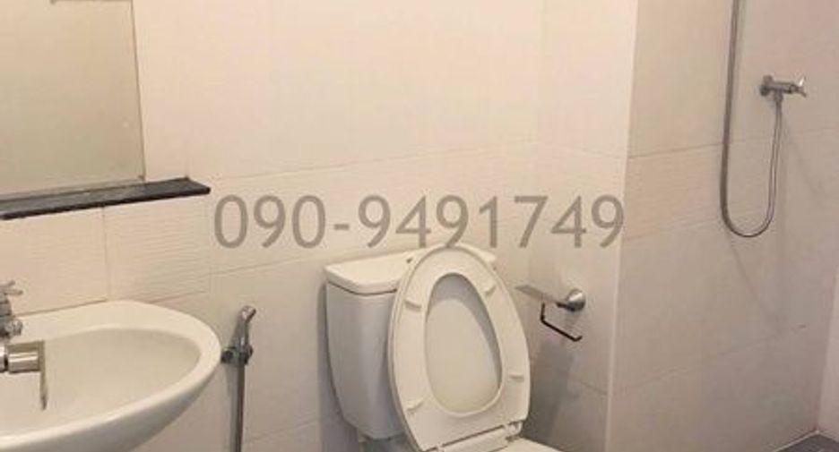 For rent 3 ベッドルーム townhouse in Bueng Kum, Bangkok