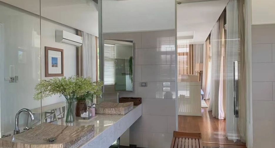 Casa en alquiler de 3 habitaciones en Jomtien, Pattaya
