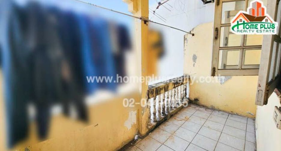 For sale 4 Beds townhouse in Mueang Nonthaburi, Nonthaburi
