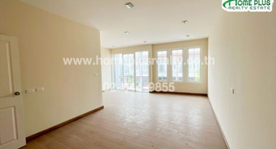 For sale 5 bedrooms townhouse in Bueng Kum, Bangkok