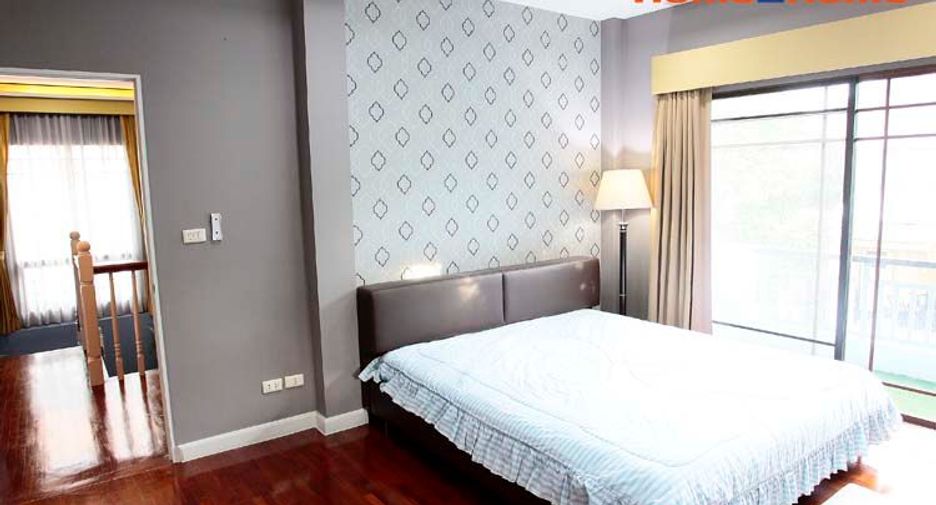 For sale 3 bedrooms house in Mueang Nonthaburi, Nonthaburi