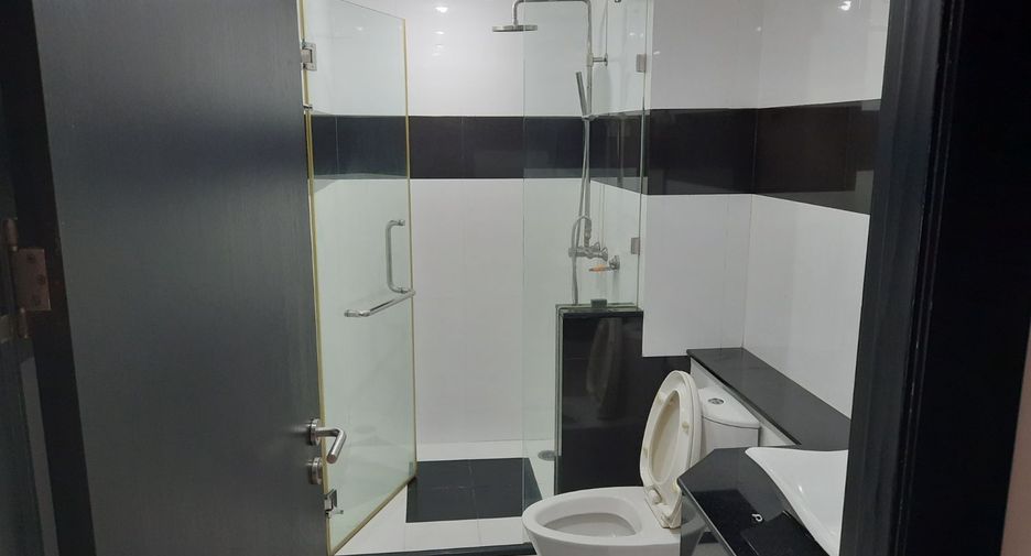 For rent and for sale studio condo in Bang Lamung, Chonburi