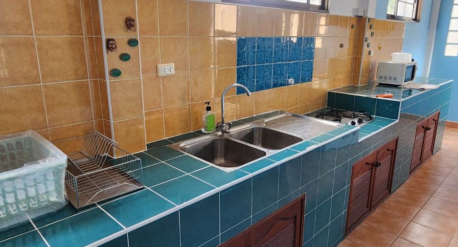 For rent and for sale 4 bedrooms house in Si Racha, Chonburi